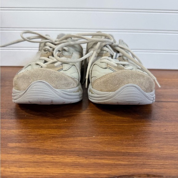 Earth women’s exer-walk, negative heel shoes in Desert butter leather. Size 8D - Picture 8 of 10